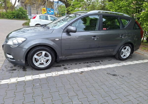 Kia Ceed cena 19800 przebieg: 171675, rok produkcji 2010 z Łódź małe 137
